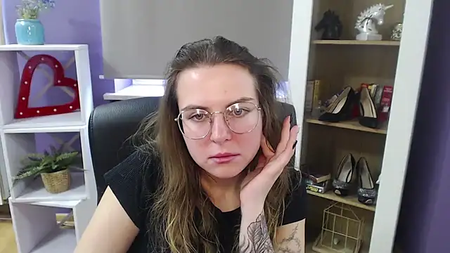 Zoey Erotic online show from March 21, 9:01 am