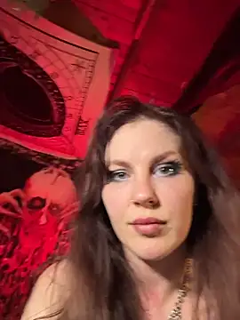 Snapshot of courtneyoccult chatting on October 16, 4:21 am courtneyoccult online show from October 16, 4:21 am