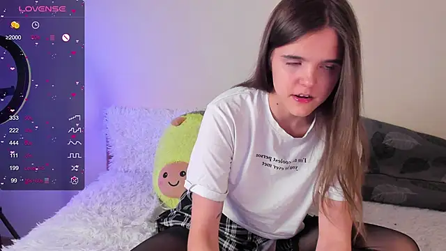 Ema X Love online show from February 5, 8:15 pm