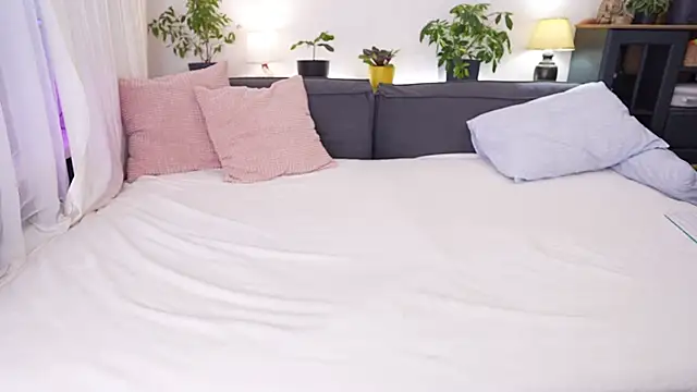 Lily minx online show from March 6, 3:56 am