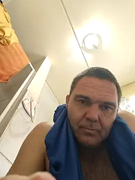 Snapshot of Brutus009 chatting on February 12, 10:15 am Brutus009 online show from February 12, 10:15 am