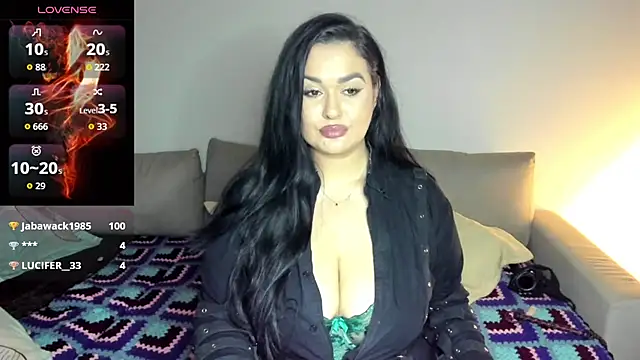 Laura sinner online show from October 11, 4:30 pm