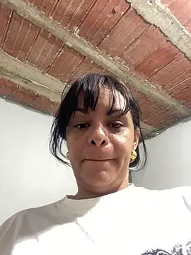 Snapshot of Kataliina chatting on June 21, 10:04 pm Kataliina online show from June 21, 10:04 pm
