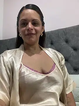 Snapshot of Kataliina chatting on March 8, 2:12 am Kataliina online show from March 8, 2:12 am