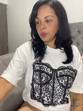 Kataliina online show from May 17, 9:37 pm