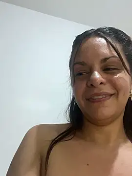 Snapshot of Kataliina chatting on March 3, 6:31 am Kataliina online show from March 3, 6:31 am