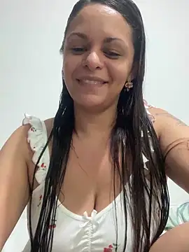 Snapshot of Kataliina chatting on March 3, 9:05 pm Kataliina online show from March 3, 9:05 pm