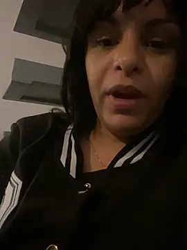 Kataliina online show from May 9, 1:09 am