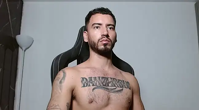 Dangerous-Men online show from February 5, 4:16 am