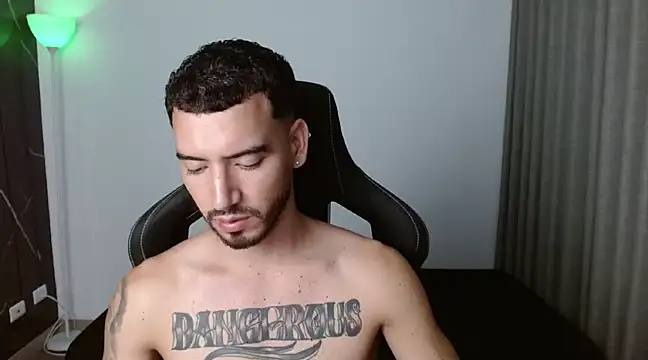 Dangerous-Men online show from February 21, 3:45 am