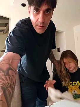 Elnonoykeila77 online show from November 2, 10:48 pm