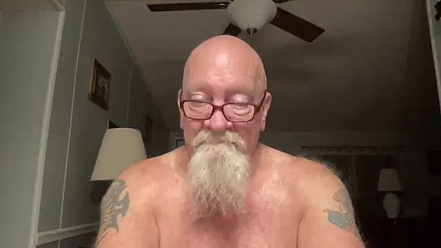 Snapshot of kcbace61760 chatting on September 26, 11:55 pm kcbace61760 online show from September 26, 11:55 pm