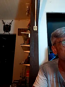 Snapshot of dutra498 chatting on April 24, 5:53 am dutra498 online show from April 24, 5:53 am