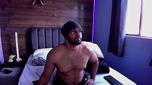 anthonylatynxd online show from May 24, 3:56 pm