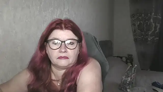 Snapshot of Diana_49 chatting on June 9, 8:15 am Diana 49 online show from June 9, 8:15 am