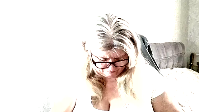 Diana 49 online show from March 19, 7:41 am