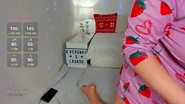 Snapshot of KVerunce chatting on January 21, 9:46 pm KVerunce online show from January 21, 9:46 pm