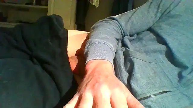 MmaxX004 online show from March 12, 5:02 am