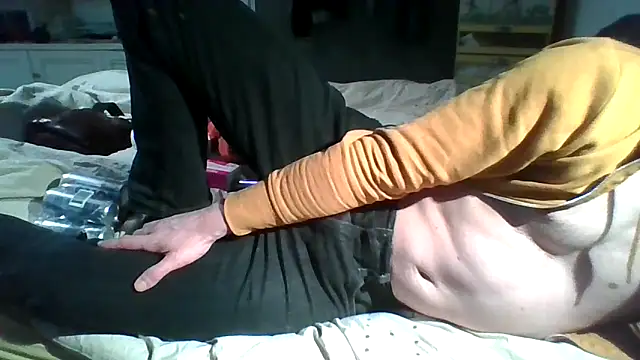 MmaxX004 online show from March 8, 6:10 am