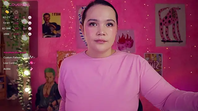 Snapshot of Chery_Lady22 chatting on November 27, 10:48 am Chery Lady22 online show from November 27, 10:48 am