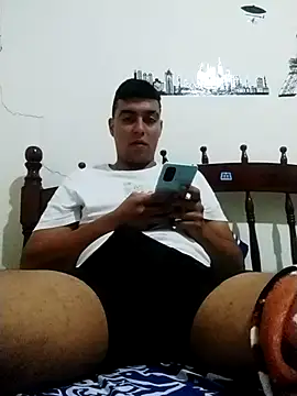 Chocolatinajet online show from January 12, 2:24 pm