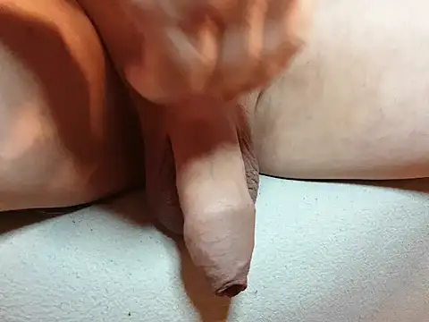 Snapshot of pullerwichsi chatting on September 24, 6:36 pm pullerwichsi online show from September 24, 6:36 pm