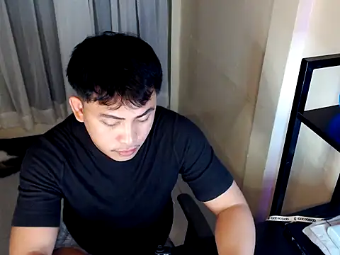 princeJayX online show from January 12, 9:05 am