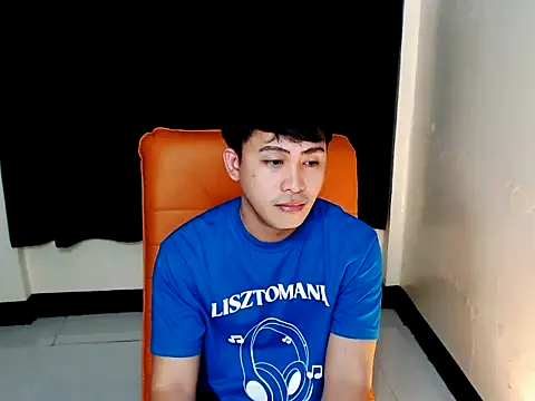 Snapshot of princeJayX chatting on November 12, 5:00 am princeJayX online show from November 12, 5:00 am