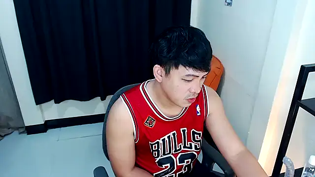 Snapshot of princeJayX chatting on November 14, 12:58 am princeJayX online show from November 14, 12:58 am