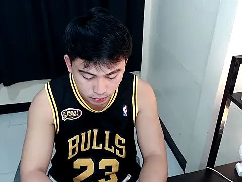 Snapshot of princeJayX chatting on October 24, 1:48 am princeJayX online show from October 24, 1:48 am