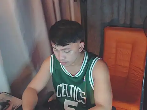 princeJayX online show from May 19, 12:26 am
