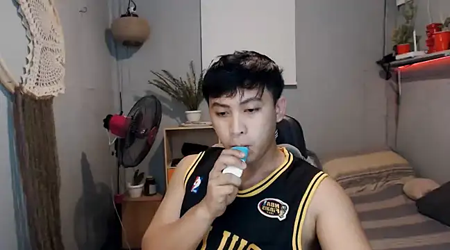 princeJayX online show from March 13, 12:27 am