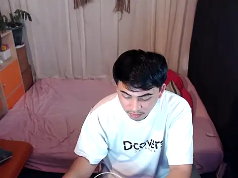 princeJayX online show from February 6, 1:12 am