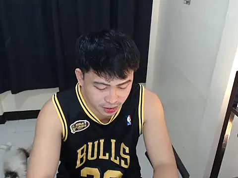 Snapshot of princeJayX chatting on October 21, 7:08 am princeJayX online show from October 21, 7:08 am