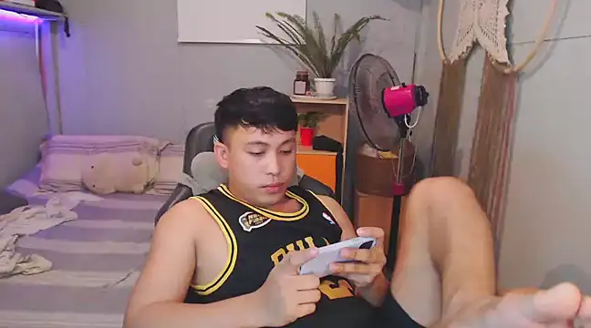 princeJayX online show from February 21, 8:40 am