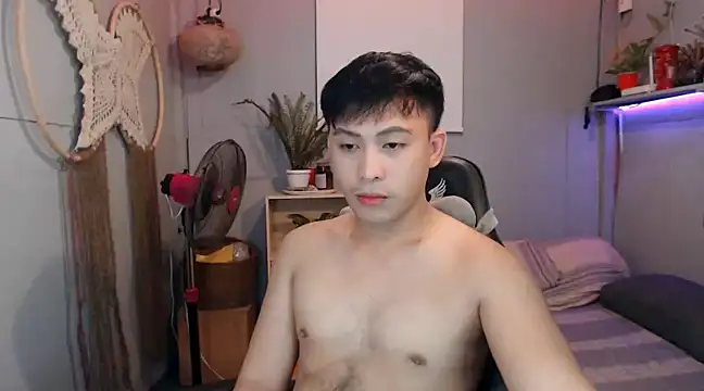 princeJayX online show from February 25, 6:14 am