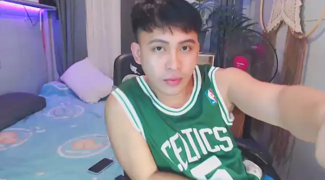 princeJayX online show from February 11, 10:47 am