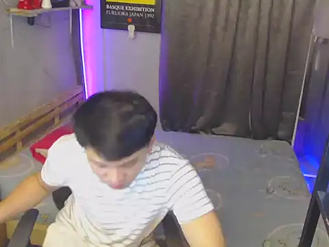 princeJayX online show from May 15, 12:08 am