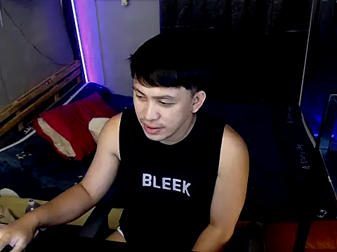 princeJayX online show from April 30, 4:25 pm