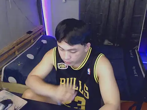 princeJayX online show from May 9, 3:32 am