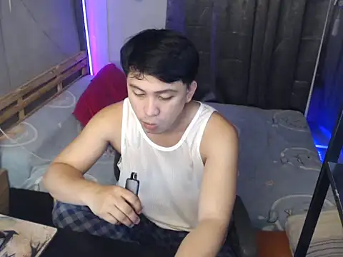 princeJayX online show from May 14, 12:18 am