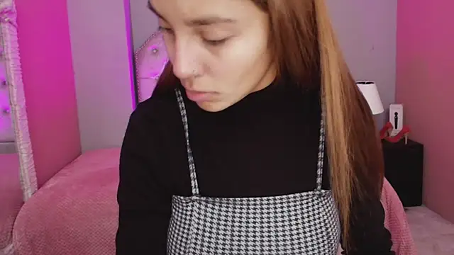 Snapshot of AnisiaFarina chatting on March 5, 12:11 pm AnisiaFarina online show from March 5, 12:11 pm