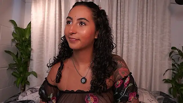 agatha collins  online show from March 18, 6:31 pm