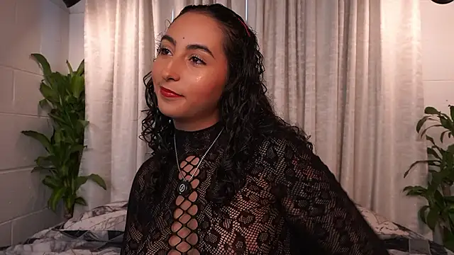 agatha collins  online show from March 27, 6:31 pm