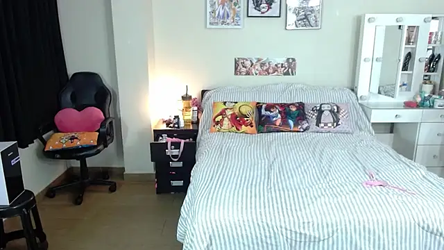 kittykat18x online show from July 9, 1:28 am