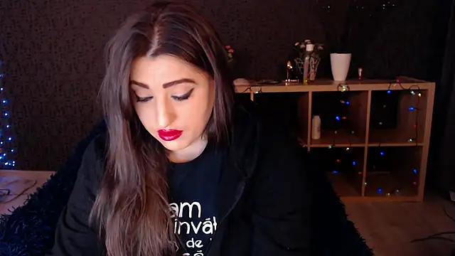 Snapshot of RebeccaStone chatting on February 21, 1:11 am RebeccaStone online show from February 21, 1:11 am