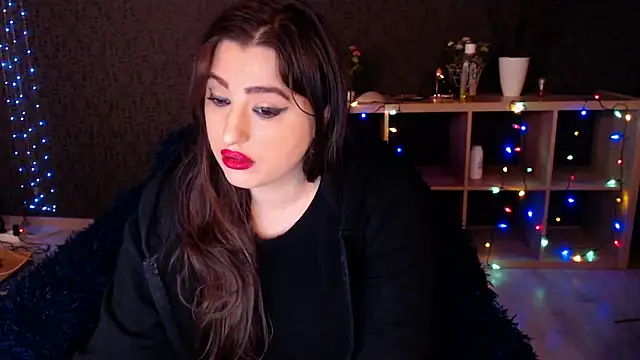 Snapshot of RebeccaStone chatting on February 17, 2:53 am RebeccaStone online show from February 17, 2:53 am