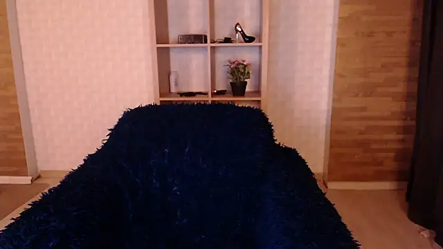 Snapshot of RebeccaStone chatting on September 13, 2:33 am RebeccaStone online show from September 13, 2:33 am