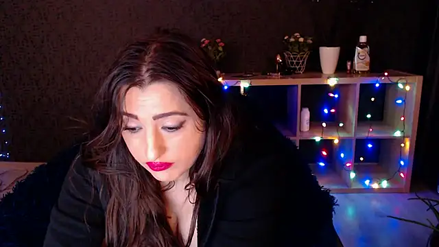 Snapshot of RebeccaStone chatting on February 4, 12:51 am RebeccaStone online show from February 4, 12:51 am