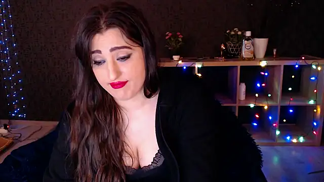 Snapshot of RebeccaStone chatting on February 6, 12:43 am RebeccaStone online show from February 6, 12:43 am